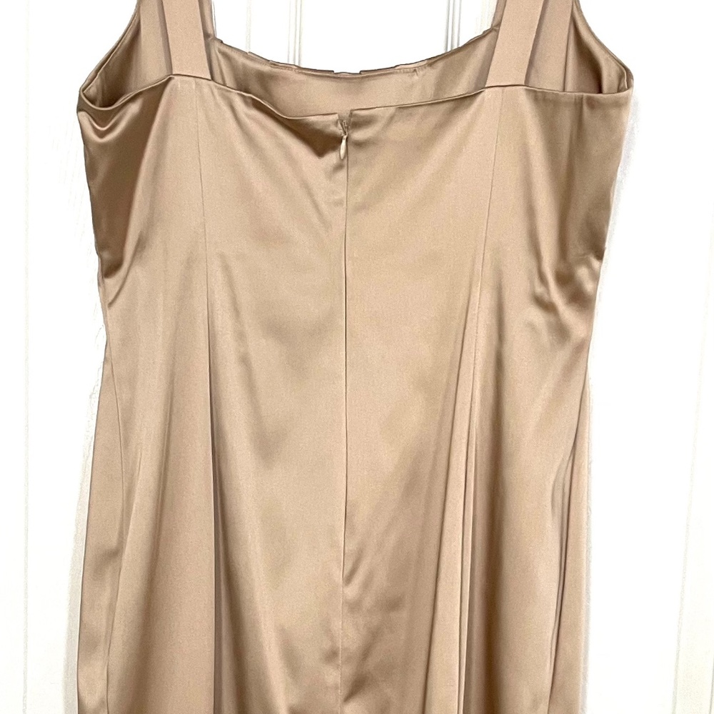 Cocktail dress. - Picture 6 of 7